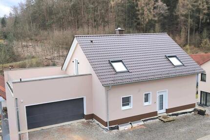 Moderne Wohnung in Krickenbach zu vermieten