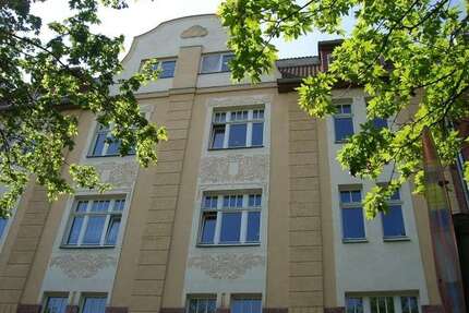 Haus zum Kaufen in Erfurt 1.450.000,00 € 754 m²