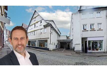 Haus zum Kaufen in Reutlingen 1.100.000,00 € 358 m²