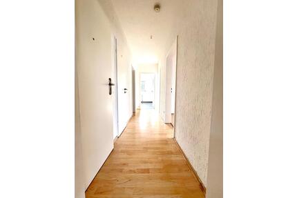 Von PRIVAT: 1. OG | ruhig und schön wohnen | 3,5Z | WM 835€ - Oberhausen Rothebusch