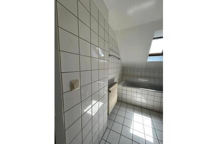 Mietwohnung Altenessen bhf - 430,00&nbsp;EUR Kaltmiete, ca.&nbsp; 43,00&nbsp;m&sup2; in Essen (PLZ: 45326) Stadtbezirk V