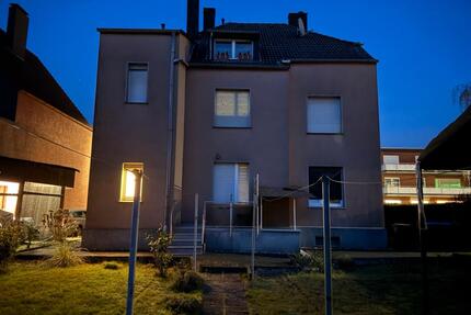 Haus mit 3 Wohnungen - 360.000,00&nbsp;EUR Kaufpreis, ca.&nbsp; 220,00&nbsp;m&sup2; in Dülmen (PLZ: 48249)