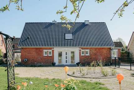 Haus zum Kaufen in Ratzeburg 398.000,00 € 147 m²