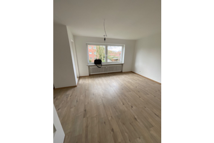 Wohnung zum Kaufen in Wilhelmshaven 120.000,00 € 92.9 m²