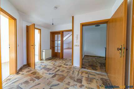 Wohnung zum Kaufen in Dollnstein 139.900,00 € 82.61 m²