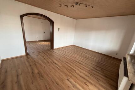 3-Zimmer-Wohnung mit großem Balkon in zentraler Lage von Haßfurt