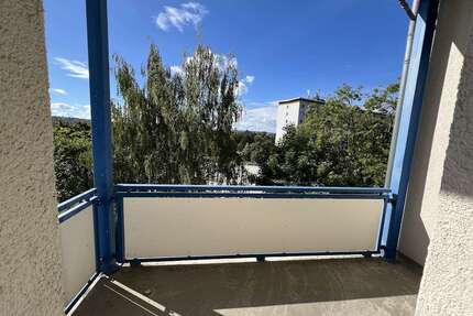 Wohnung zum Mieten in Chemnitz 310,00 € 62.57 m²