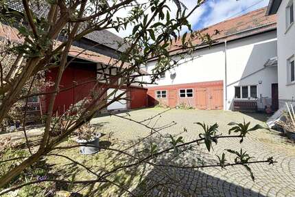 Haus zum Kaufen in Bischoffen 345.000,00 € 216 m²