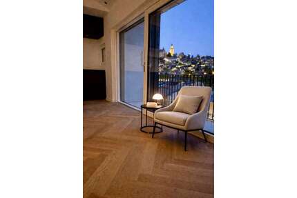 Haus zum Mieten in Kronberg 4.500,00 € 205 m²