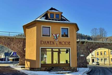 Haus zum Kaufen in Schmiedeberg 149.000,00 € 110.39 m²