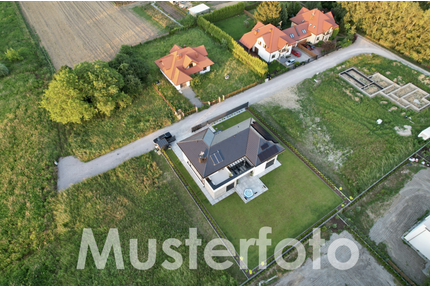 Grundstück zu verkaufen in Neulussheim 195.000,00 € 270 m²