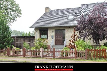 Gepflegte Doppelhaushälfte in Langenhorn mit großer Terrasse und Vollkeller - Hamburg