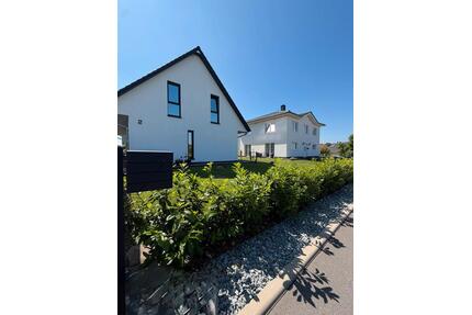 Modernes KfW-40-EFH am Schweriner See m. Seeblick, provisionsfrei - Leezen