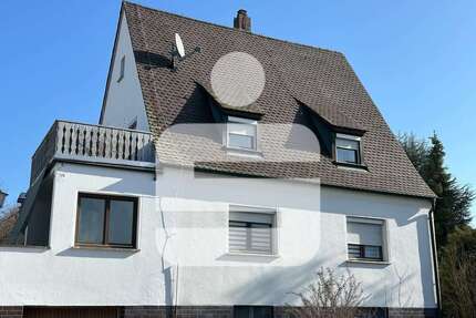 Haus zum Kaufen in Heroldsberg 250.000,00 € 119 m²