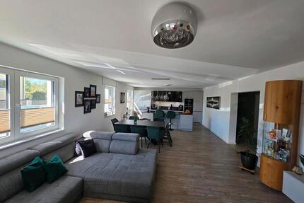 Traumhafte 3 Zimmer EG-Wohnung KFW 40+ - Schwandorf