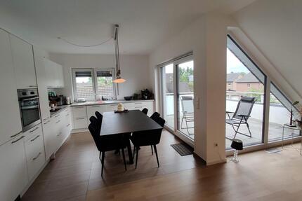 Moderne 3-Zimmer-Wohnung mit Loggia und Carportstellplatz in Enger - Pödinghausen