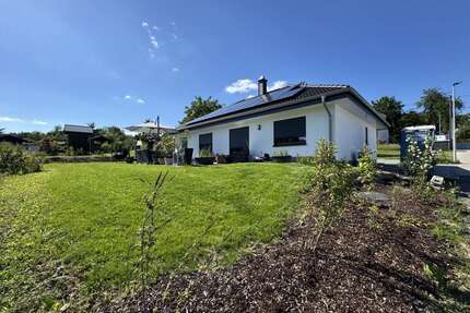 Haus zum Mieten in Windhagen 1.550,00 € 145 m²