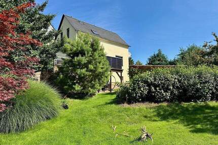 Sanierter Wohnkomfort und Ausbauchancen - Ihr neues Zuhause mit Weitblick - Königshain-Wiederau