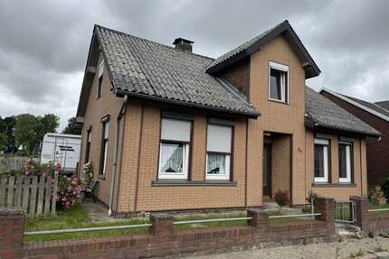 Haus zum Kaufen in Buchholz 99.000,00 € 95 m²
