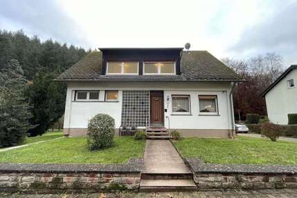 Haus zum Kaufen in Gladbach 189.000,00 € 143 m²