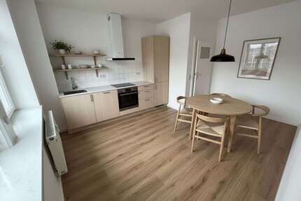 Wohnung zum Mieten in Glauchau 310,00 € 53.04 m²
