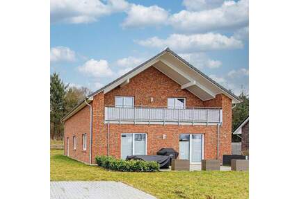 Für Neubauliebhaber: Einfamilienhaus mit Einliegerwohnung nahe des Nord-Ostsee-Kanals - Schülp bei Rendsburg