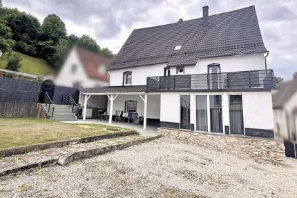 Haus zum Kaufen in Königsbronn 309.000,00 € 203 m²