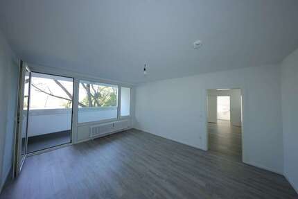 Wohnung zum Mieten in Köln 900,00 € 77 m²