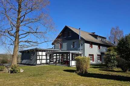 Haus zum Kaufen in Simmerath 695.000,00 € 425 m²