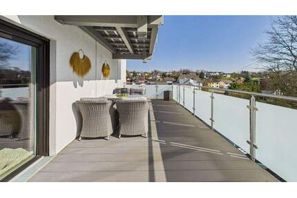 Modernisiert 2023: Zweifamilienhaus mit Pool, Terrasse & großem Grundstück - Beselich Heckholzhausen