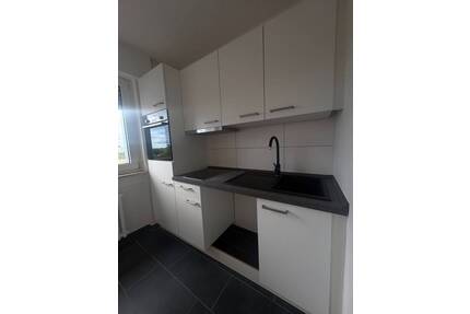 Helles Studio Apartment - zentral in Preungesheim - Frankfurt am Main Bornheim
