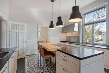 Großzügige Eigentumswohnung in modernisiertem Altbau zum sofortigen Bezug - Dortmund Oestrich