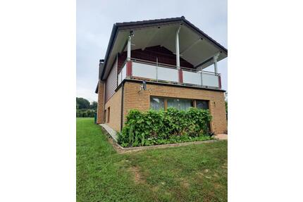 Einfamilienhaus - 300.000,00&nbsp;EUR Kaufpreis, ca.&nbsp; 130,00&nbsp;m&sup2; in Solms (PLZ: 35606)