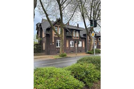 Kapitalanlage Einfamilienhaus Zechenhaus Reihenmittelhaus kaufen - Bottrop Batenbrock