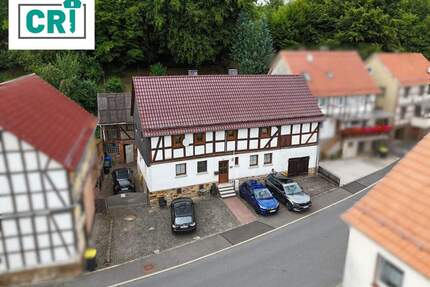 Gemütliches Fachwerkhaus mit Scheune und Freisitz in Gilserberg-Sachsenhausen - Gilserberg / Sachsenhausen