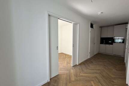 Wohnung zum Mieten in Berlin 708,86 € 30.81 m²