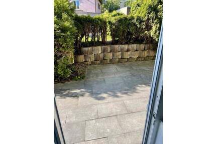 2 Zimmer Wohnung mit Terrasse - sofort verfügbar - Leonberg