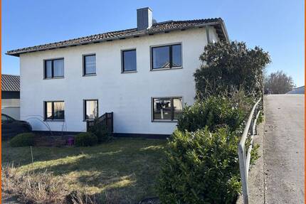 Solides Wohnhaus mit Einliegerwohnung in ruhiger Lage von Forsthart! - Künzing