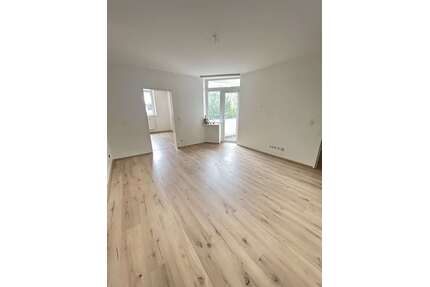 Wohnung zum Mieten in Duisburg 400,00 € 67.47 m²
