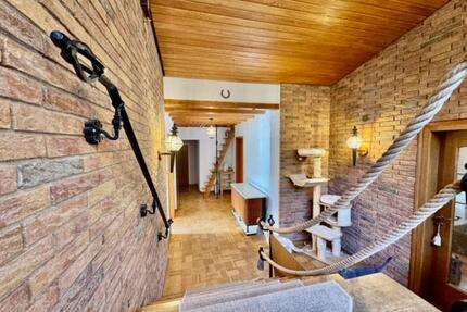 3 Zimmer Wohnung - 900,00&nbsp;EUR Kaltmiete, ca.&nbsp; 95,00&nbsp;m&sup2; in Overath (PLZ: 51491)