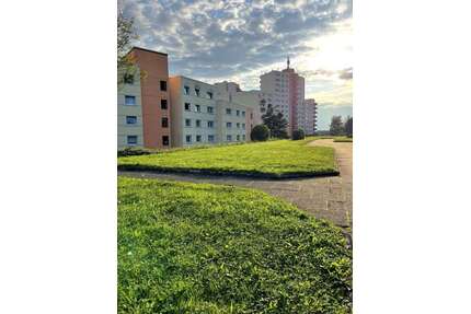 Wohnung zum Kaufen in Bergisch Gladbach 249.000,00 € 95 m²
