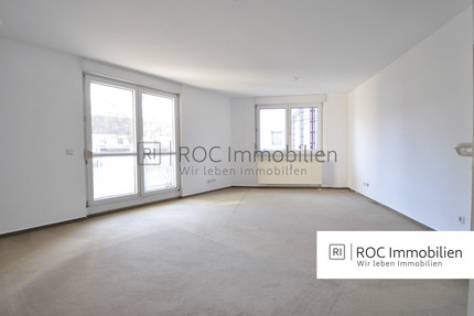 Großzügige und helle Wohnung mit Balkon ins Grüne! Brandenburg-Eichwalde