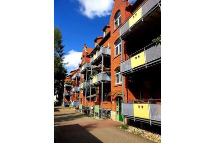 Charmante 2-Zimmer-Wohnung mit Balkon im Herzen von Jena