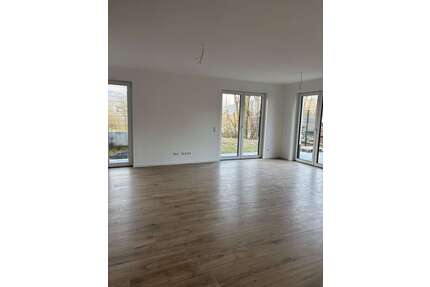 Haus zum Mieten in Höchst 1.400,00 € 120 m²
