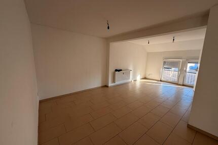 Großzügige Maisonette-Wohnung ca. 95 m² 63579 Freigericht Sombor