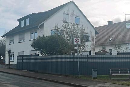 Großes Einfamilienhaus - 375.000,00&nbsp;EUR Kaufpreis, ca.&nbsp; 486,00&nbsp;m&sup2; in Lügde (PLZ: 32676)