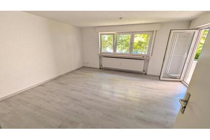 3 Zimmerwohnung mit neuer Küche, Balkon und Garage in Klingenberg - Heilbronn Horkheim