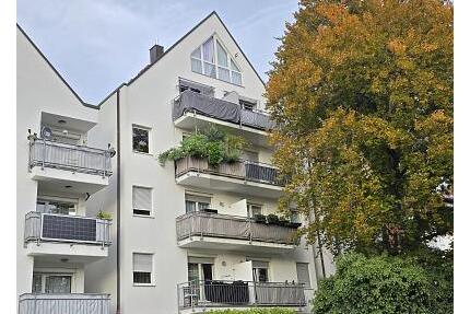 STILVOLL WOHNEN IN ZENTRALER LAGE - Ludwigsburg