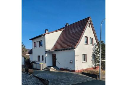 Ein-Zweifamilienhaus in Wettenberg-Wißmar - Anfragestopp -