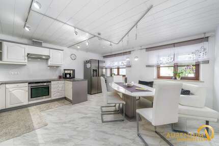 Haus zum Kaufen in Frontenhausen 950.000,00 € 650 m²